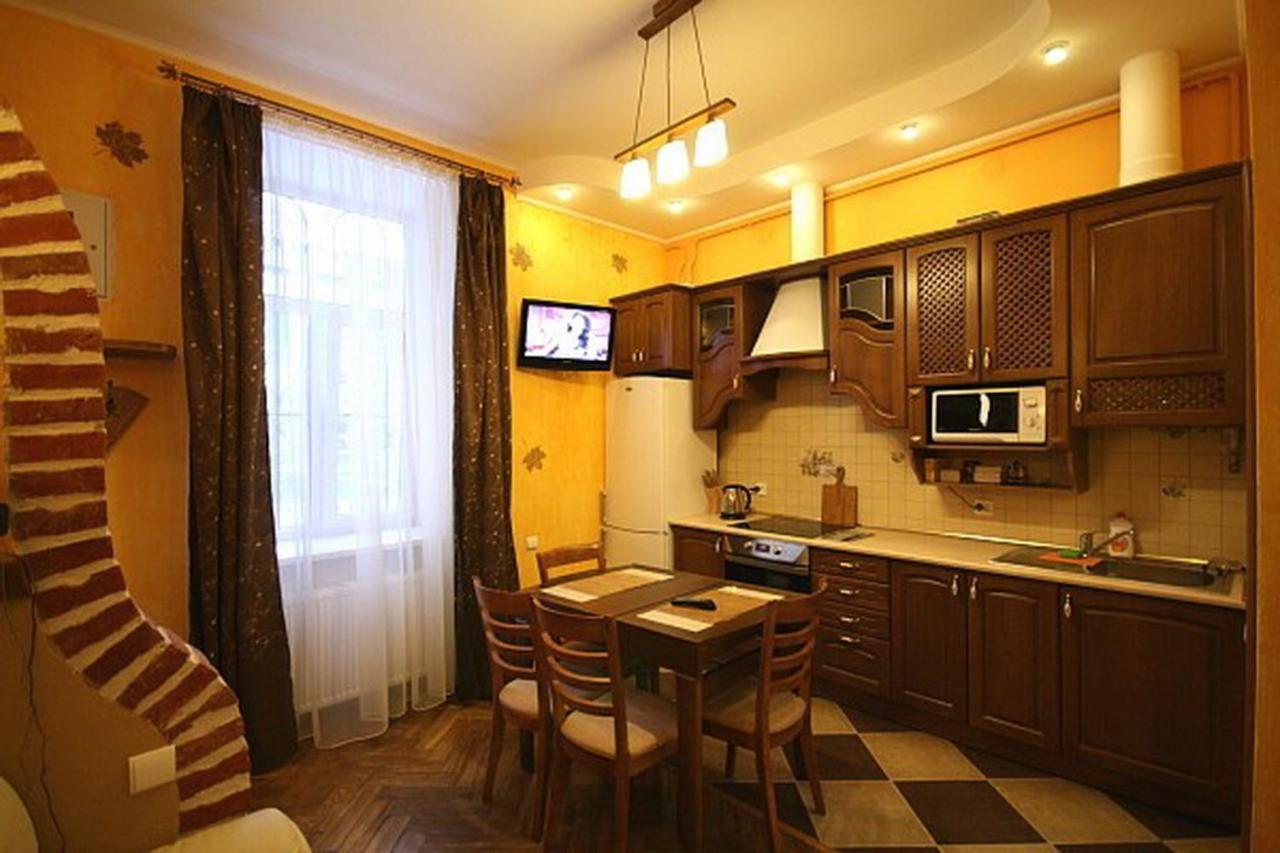 Park&Opera Apartments Lviv Bagian luar foto